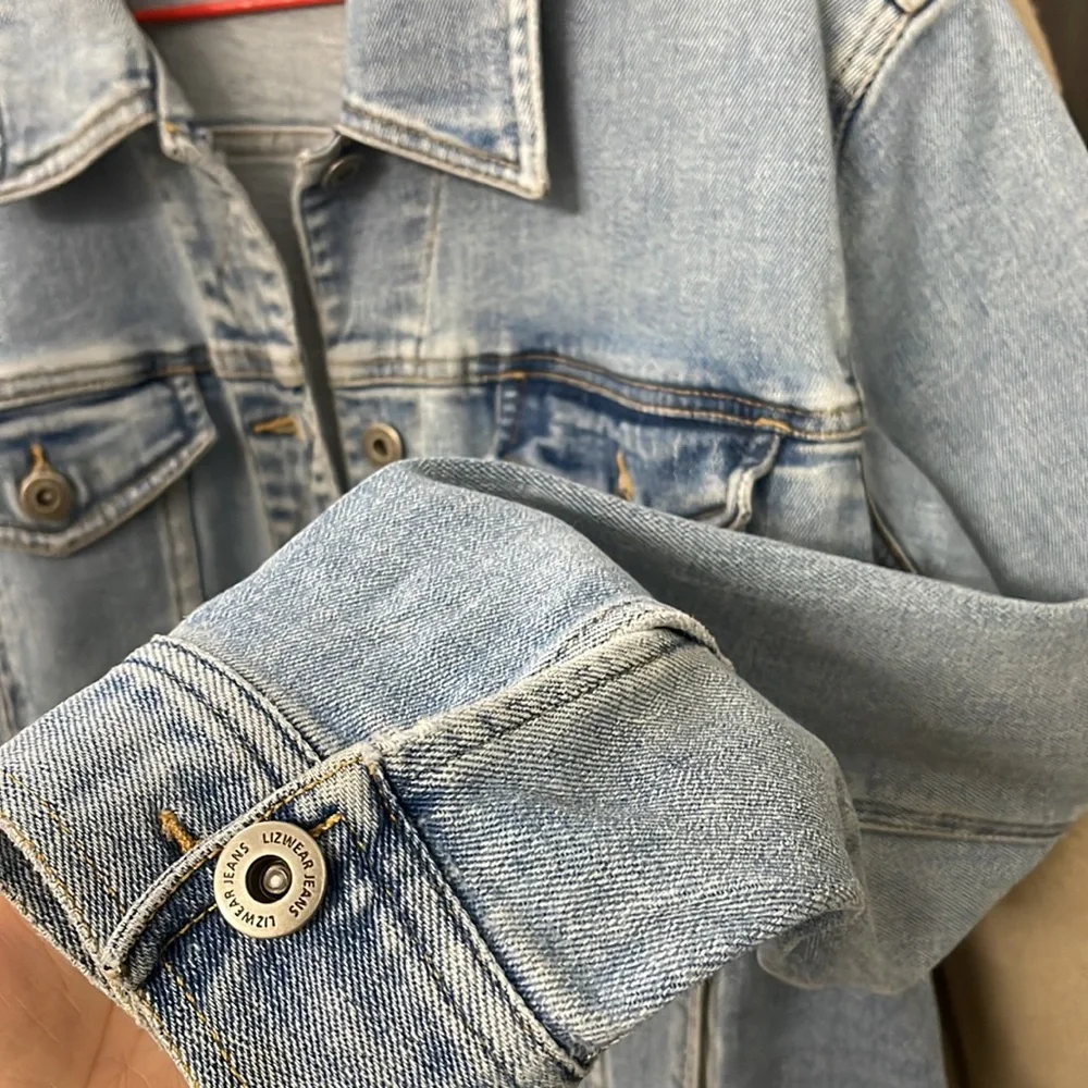 Liz Claiborne Jean jacket - Picture 6 of 13
